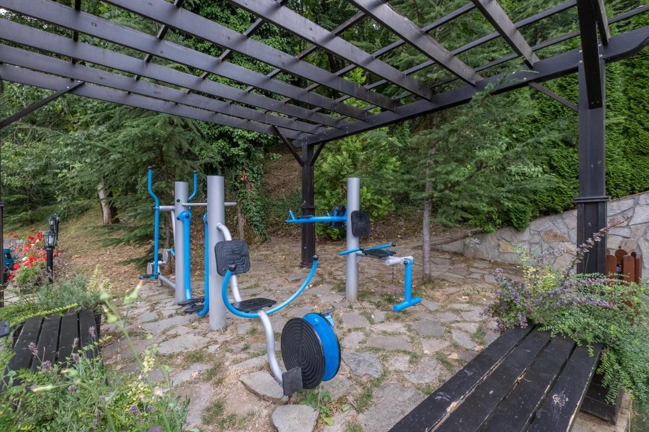 Park Hotel Asenevtsi Veliko Turnovo Bagian luar foto