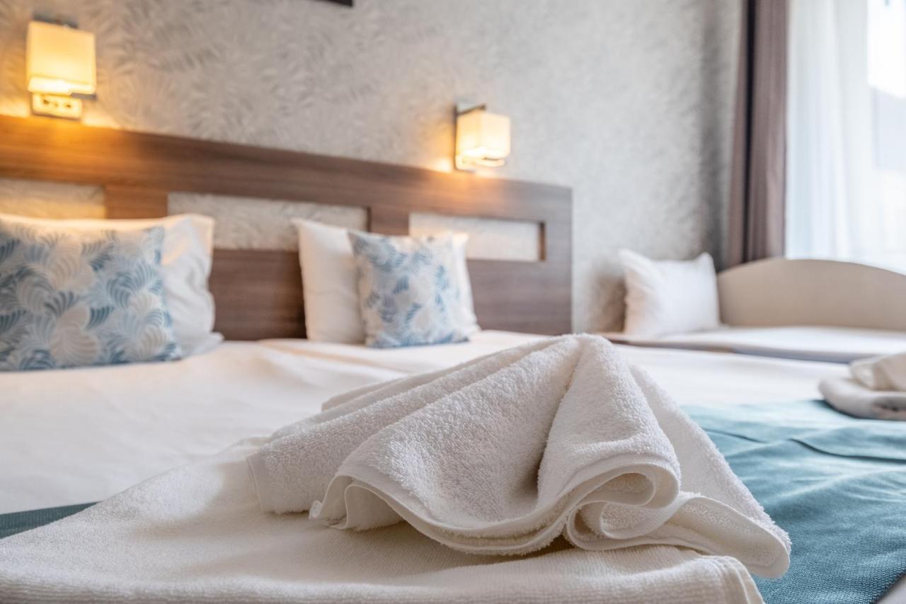 Park Hotel Asenevtsi Veliko Turnovo Bagian luar foto
