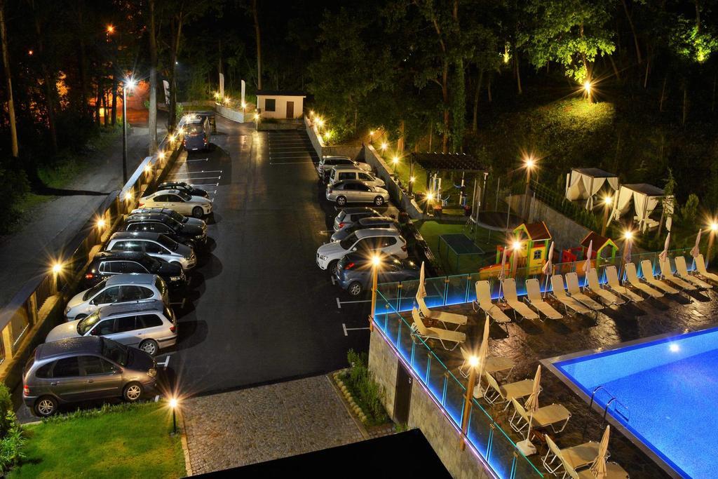 Park Hotel Asenevtsi Veliko Turnovo Bagian luar foto